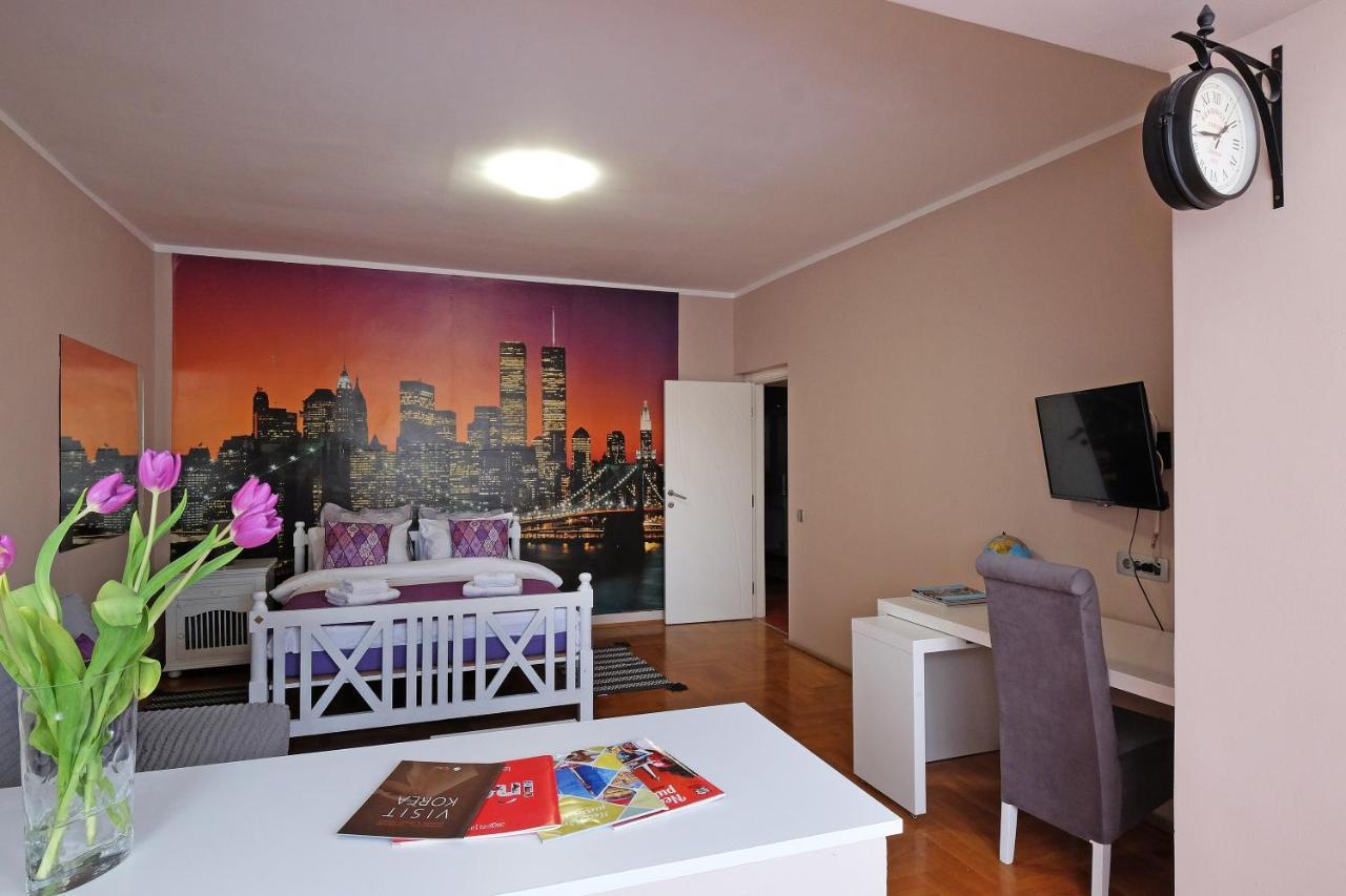 Sava Square Apartment Belgrado Exterior foto