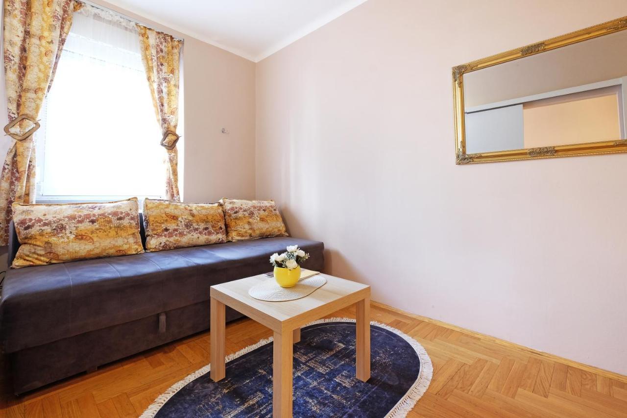 Sava Square Apartment Belgrado Exterior foto